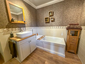 Photo 36- click for photo gallery